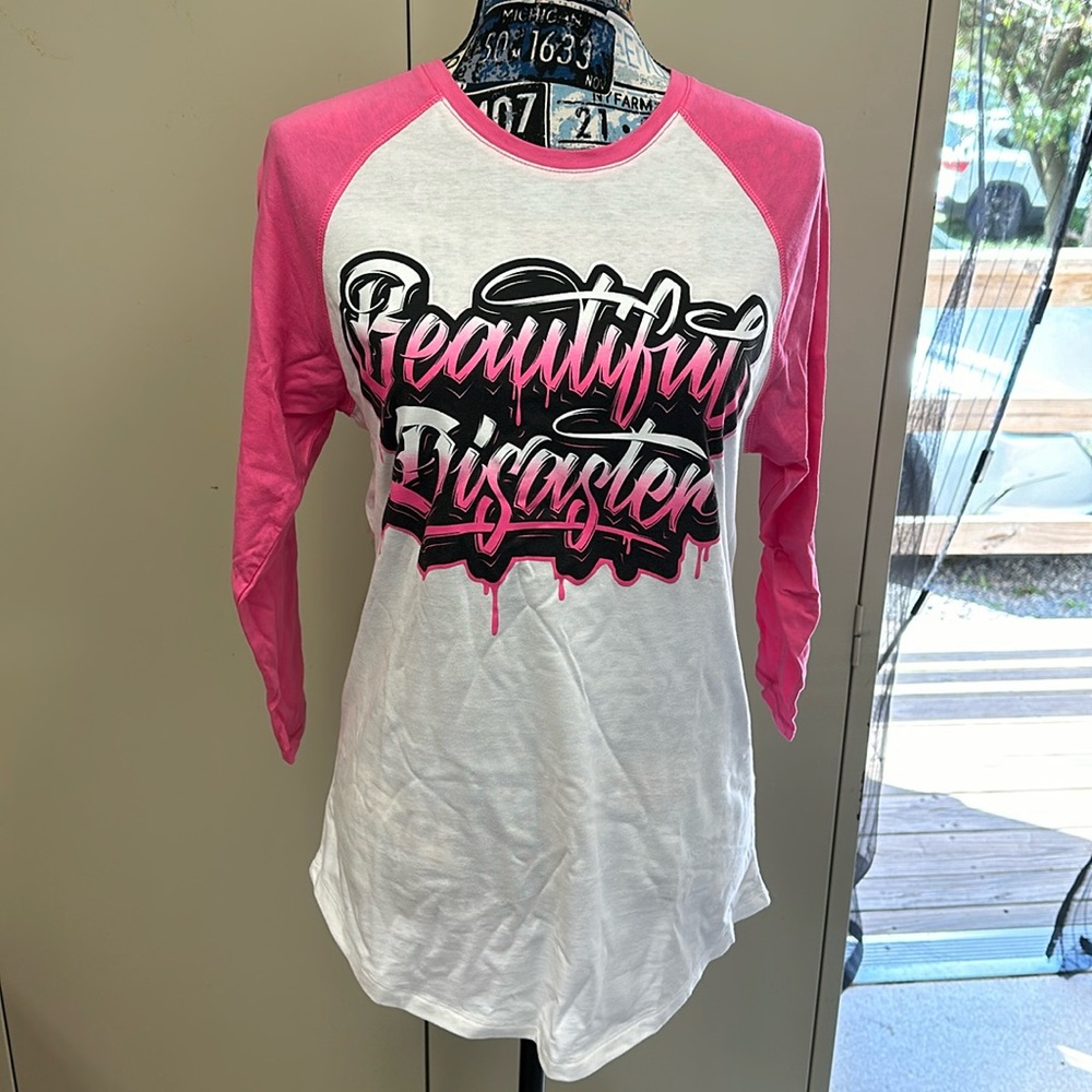 3/4 sleeve shirt